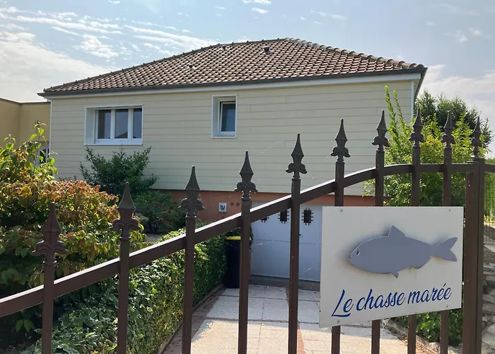 Le Chasse Maree Bed & Breakfast